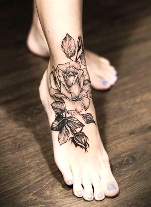 38-Flower-tattoos-for-women
