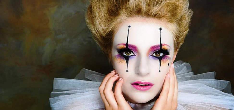 Beautiful and creative Halloween makeup