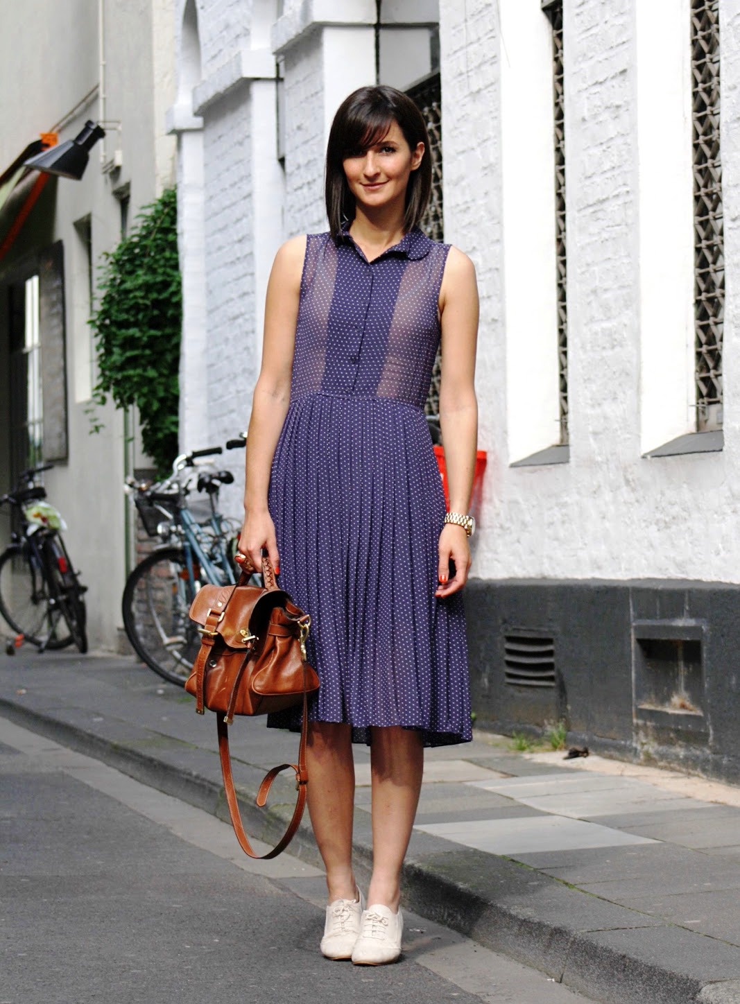 Dress with Brogues