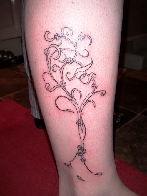 Family Tree Tattoo Ideas for Women