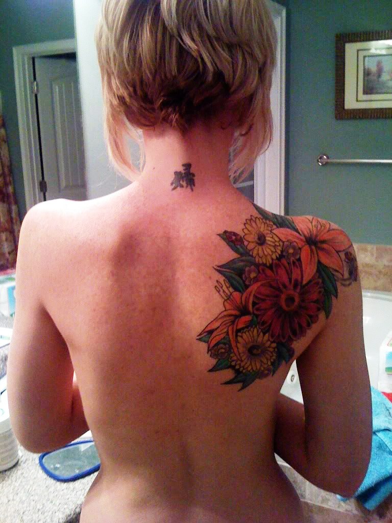 Flower-Tattoos-For-Shoulder