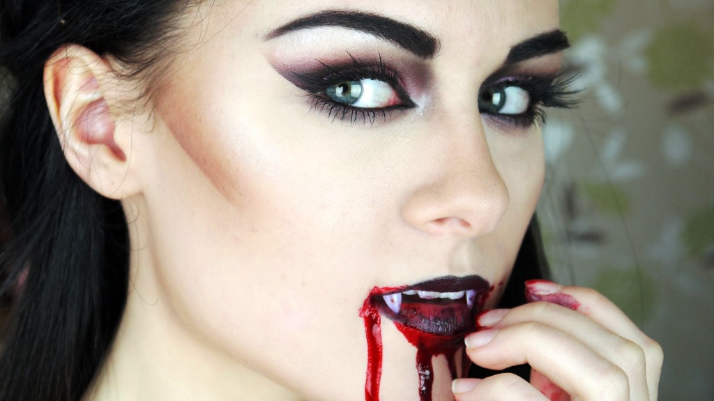 Gothic Vampire Makeup