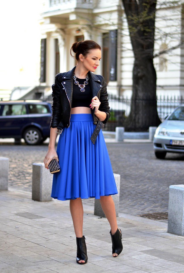 Navy Blue Skirt Outfit