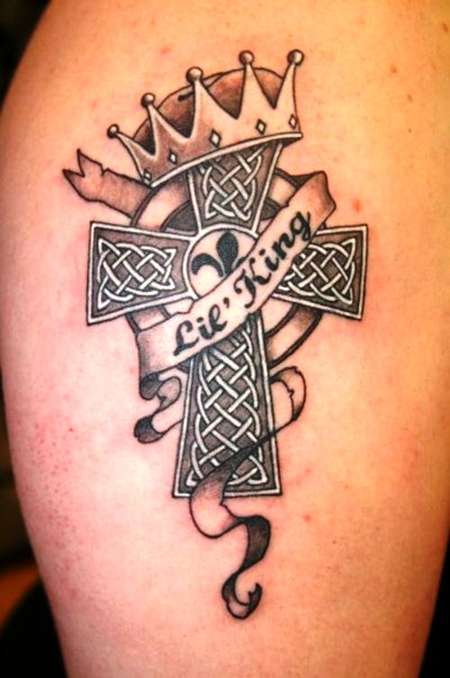 Pretty-Celtic-cross-and-crown-tattoo-designs-for-women
