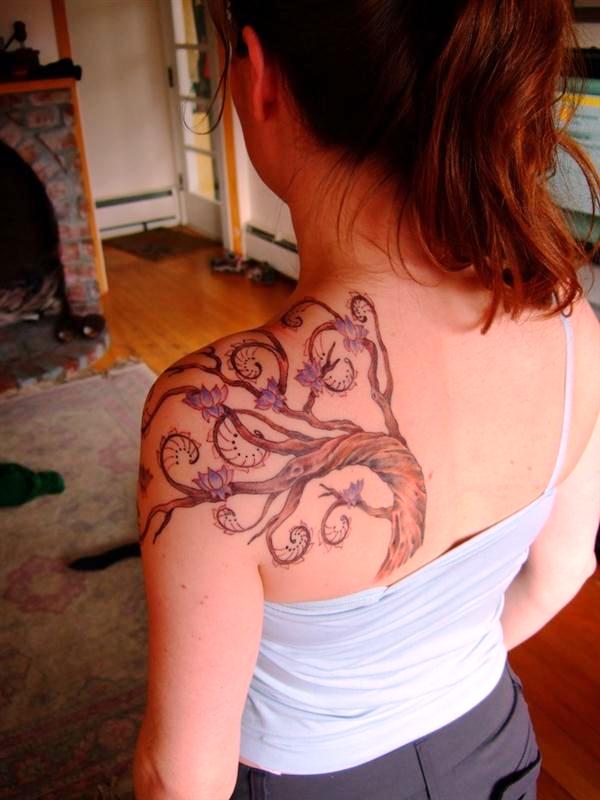 Tree Shoulder Tattoo Designs for Women