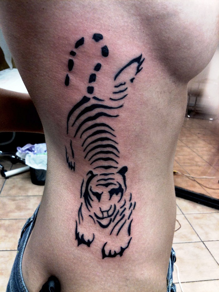 Tribal-Tiger-Tattoos-For-Women