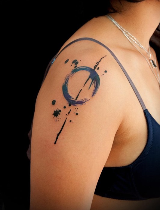 Woman Shoulder Tattoo ideas