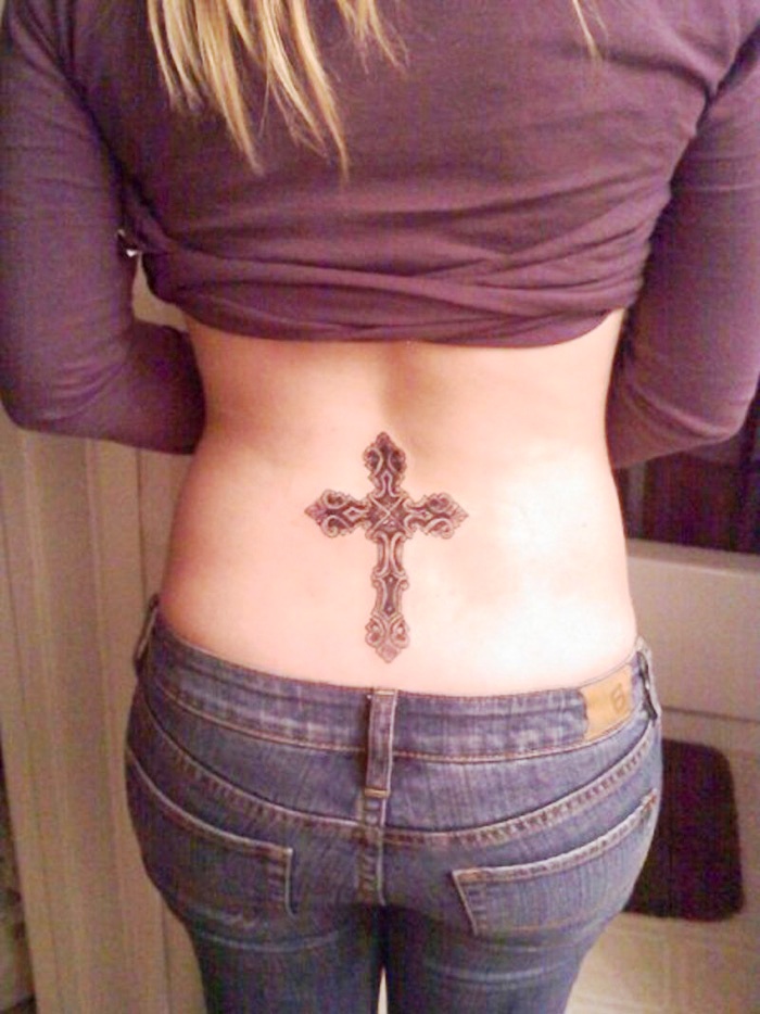 hristian Cross Tattoos Women