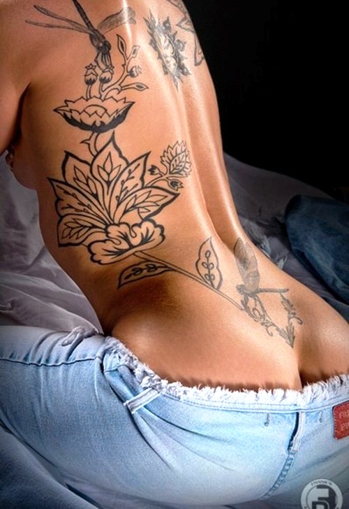 tattoo girl espalda