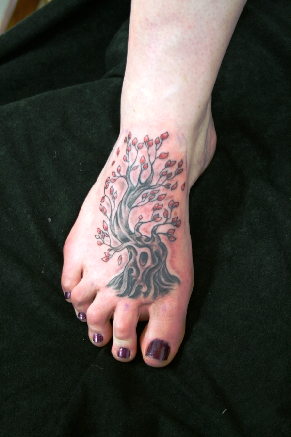 tree-of-life-foot-tattoo