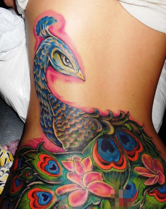 women-lower-back-tattoos-design-pictures