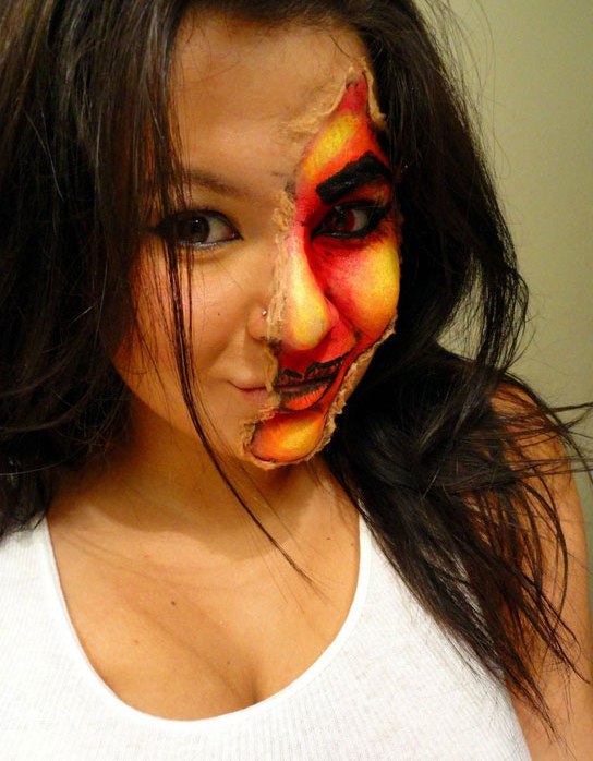 Amazing Halloween Face Makeup