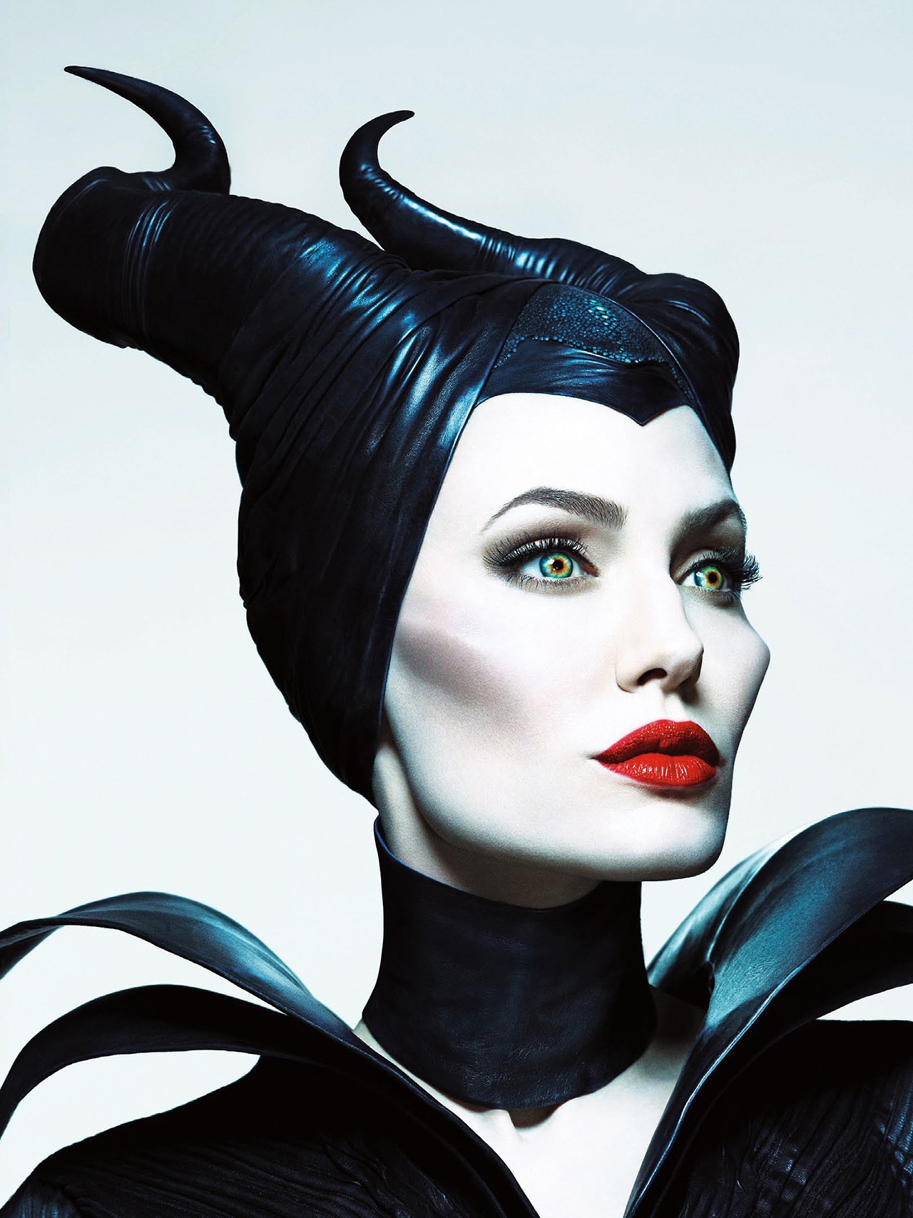 Angelina Jolie's Maleficent Makeup