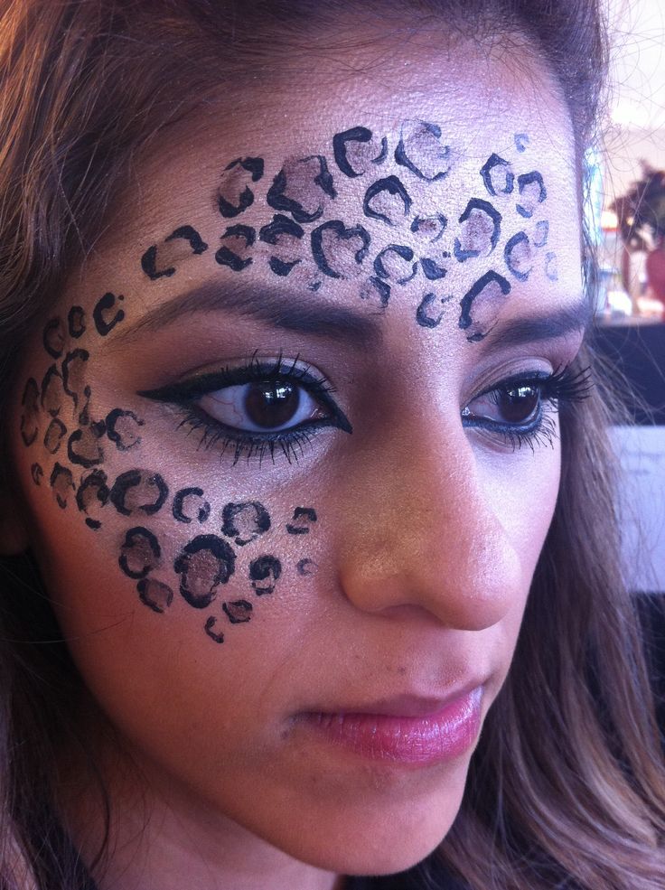 Cheetah print Halloween makeup