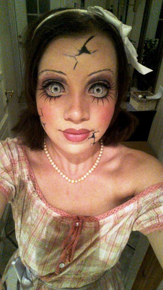 Creepy Doll Makeup Halloween Costume