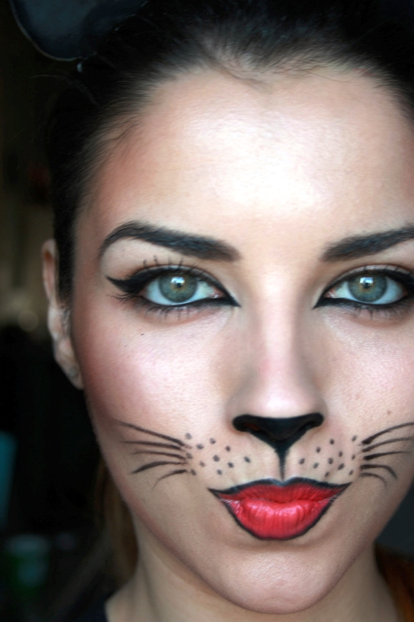 Halloween Cat Face Makeup
