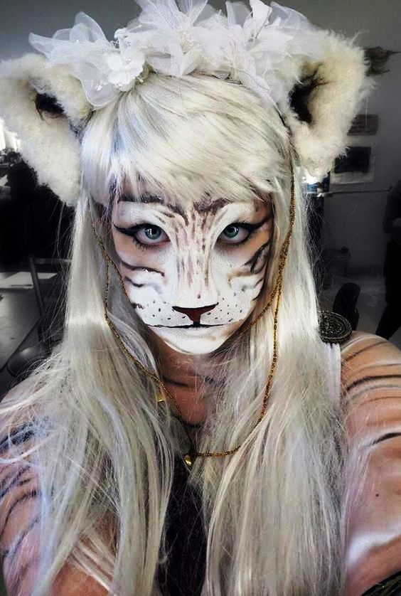 Halloween Make up Tigress