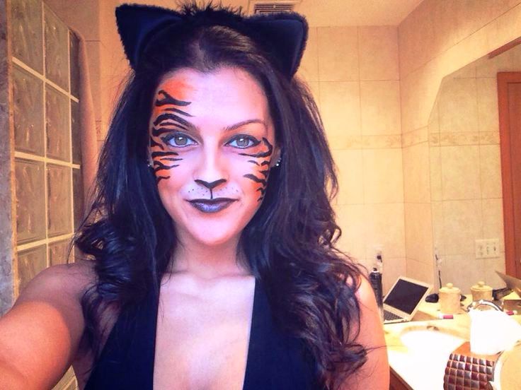 Halloween makeup tiger makeup