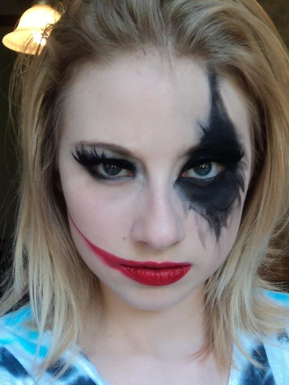 25 Harley Quinn Halloween Makeup Ideas - Flawssy
