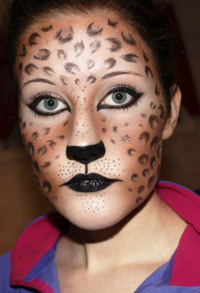 Leopard Face Makeup