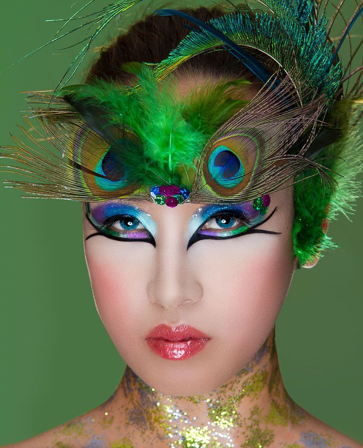 Peacock Make Up
