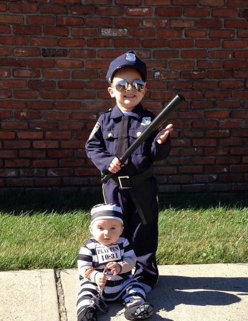 Police and Criminal halloween costumes