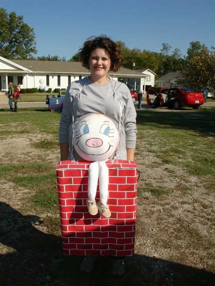 Pregnancy Halloween Costumes