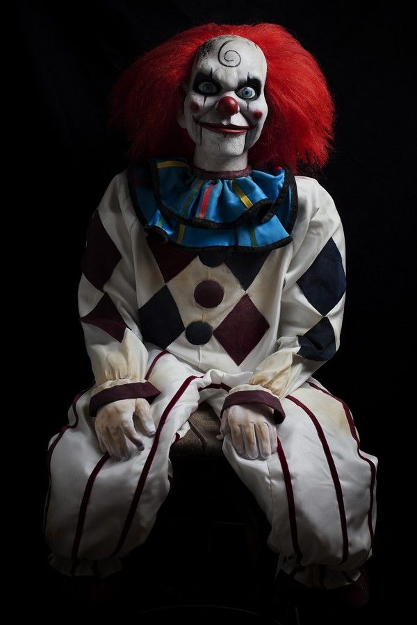 Scary Halloween costumes ideas clown
