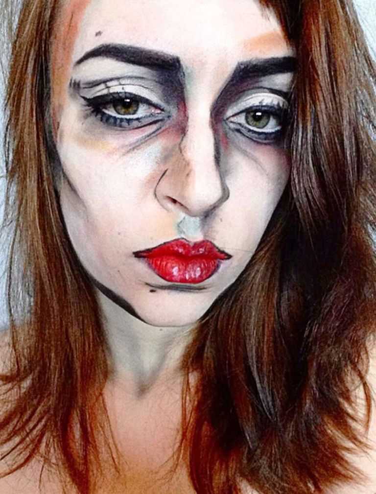 Sketched girl face halloween makeup idea