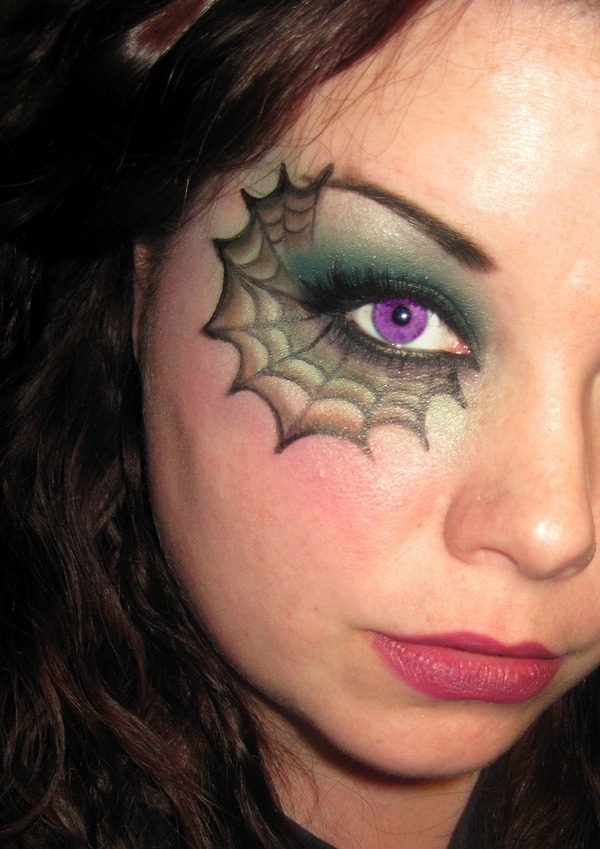 Spider Web Halloween Makeup
