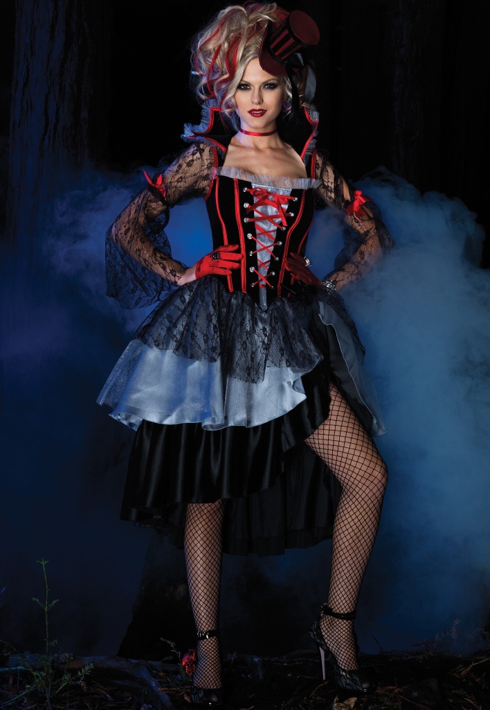 Vampire Queen Halloween Costume