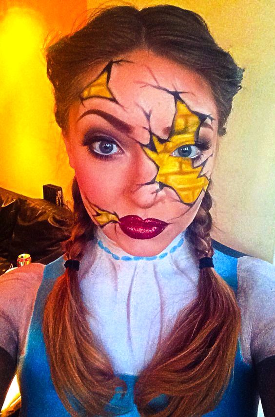 Wizard of Oz Halloween Makeup Ideas for Women