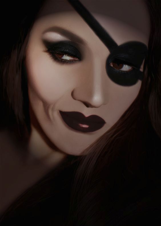 Woman Pirate Makeup Ideas