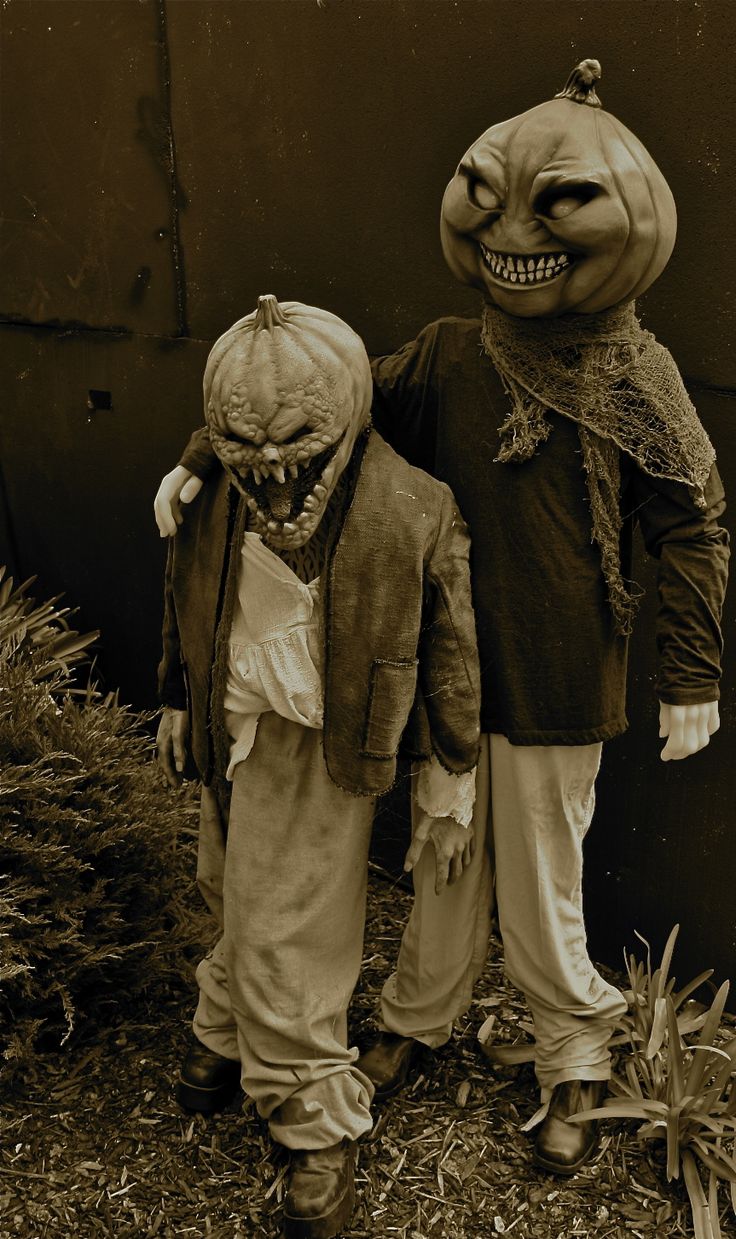 creepy wonderfull halloween costumes