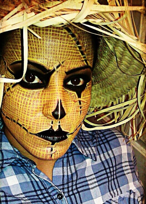 halloween-makeup-look-scarecrow