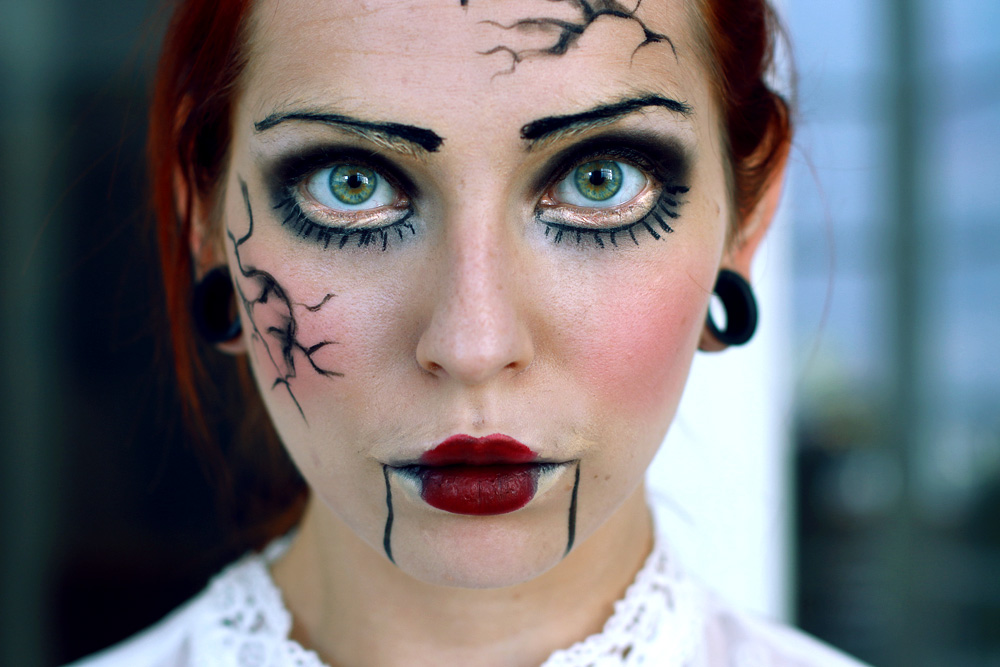halloween_last-minute-costume-make-up-doll