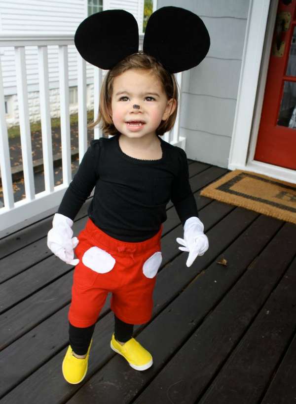 mickey-mouse-halloween-costume