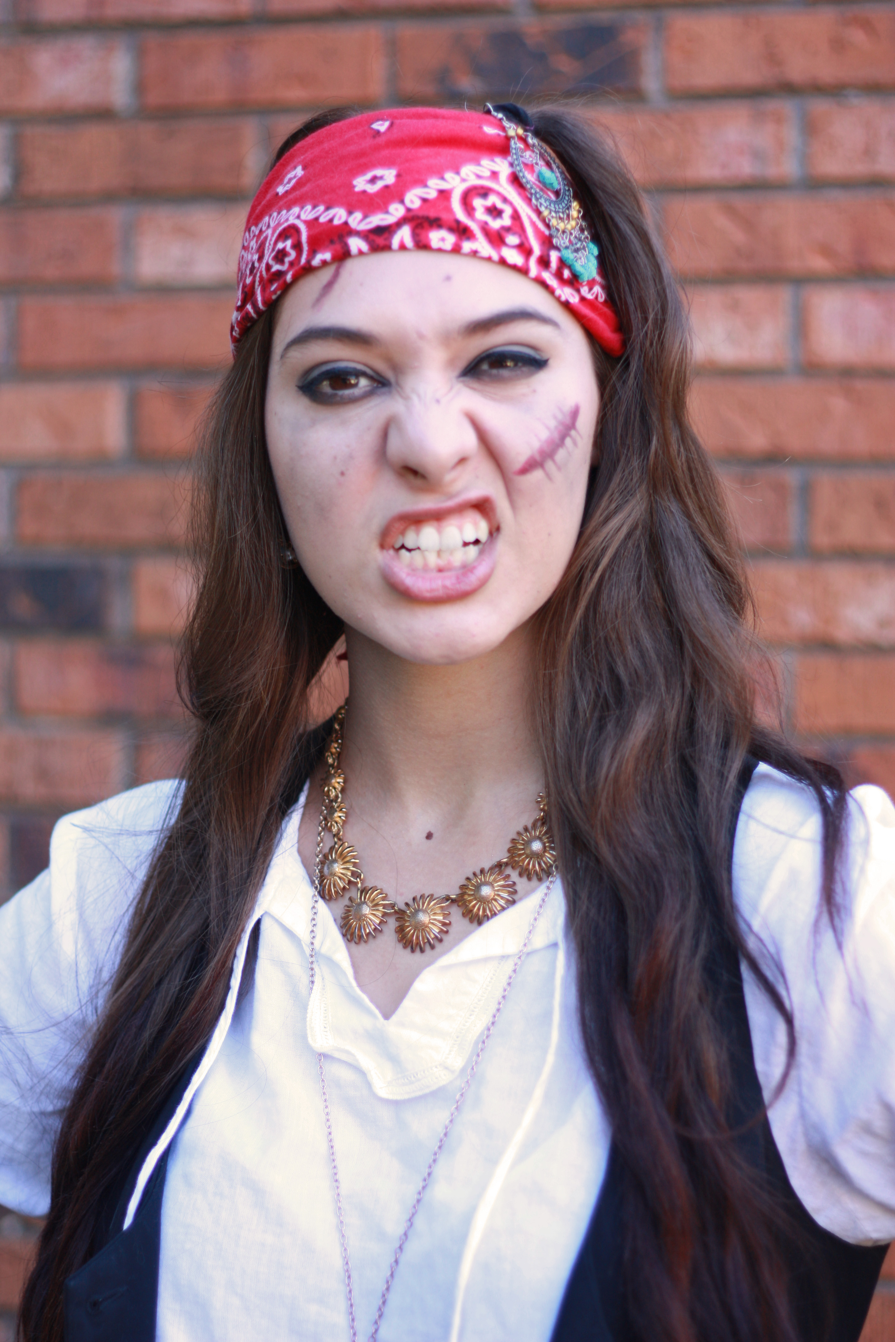 pirate makeup for women