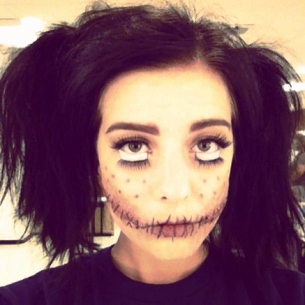 steched mouth makeup for halloween