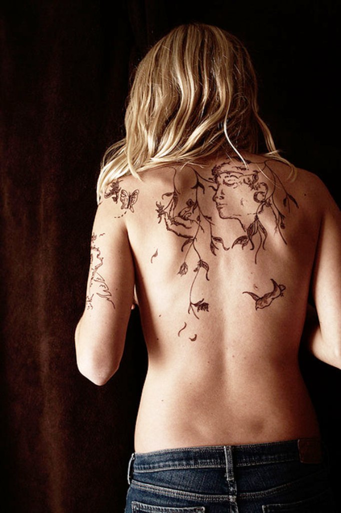 2016 small back tattoos for womens