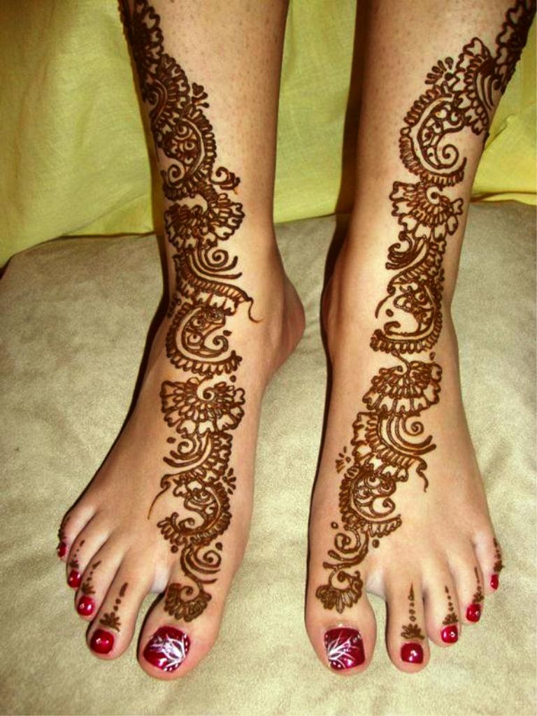 Full hand and arm Bridal Mehndi Designs