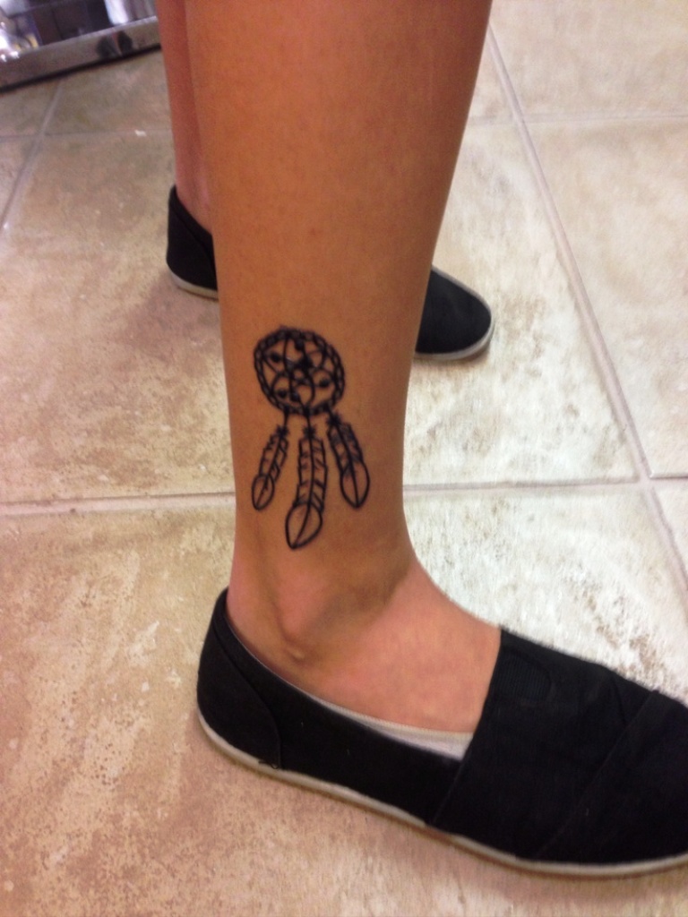 Henna Ankle