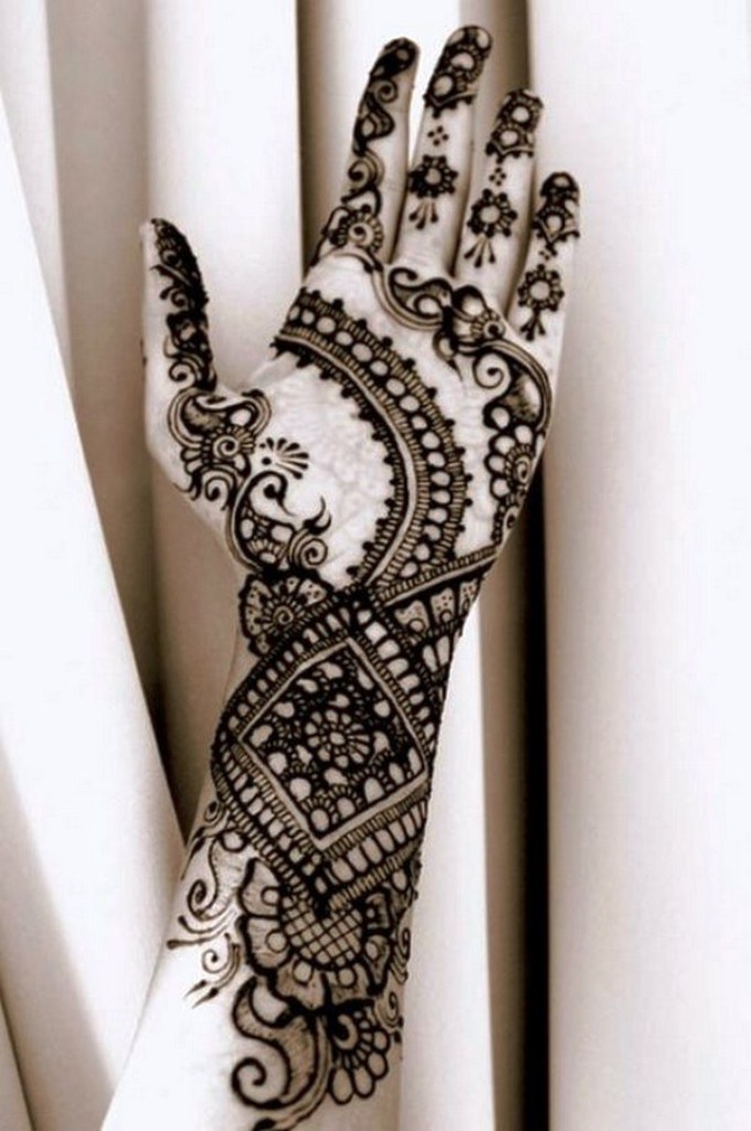 Henna Mehndi Design 2016