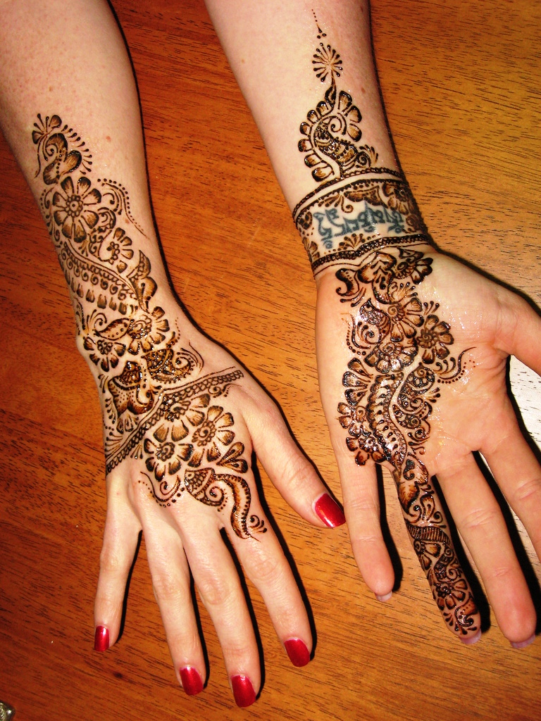 Mehndi Simple Henna Designs