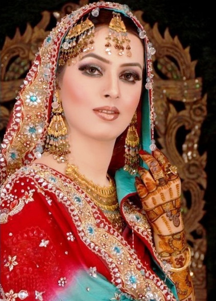 Pakistani Bridal Jewellery Designs