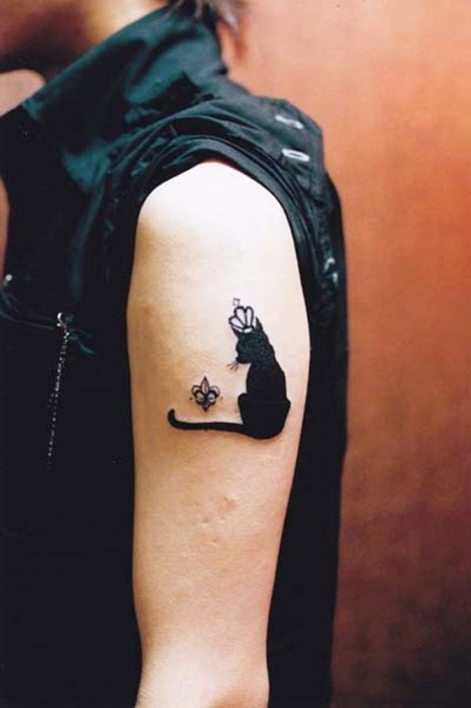 Small Cat Tattoo 2016