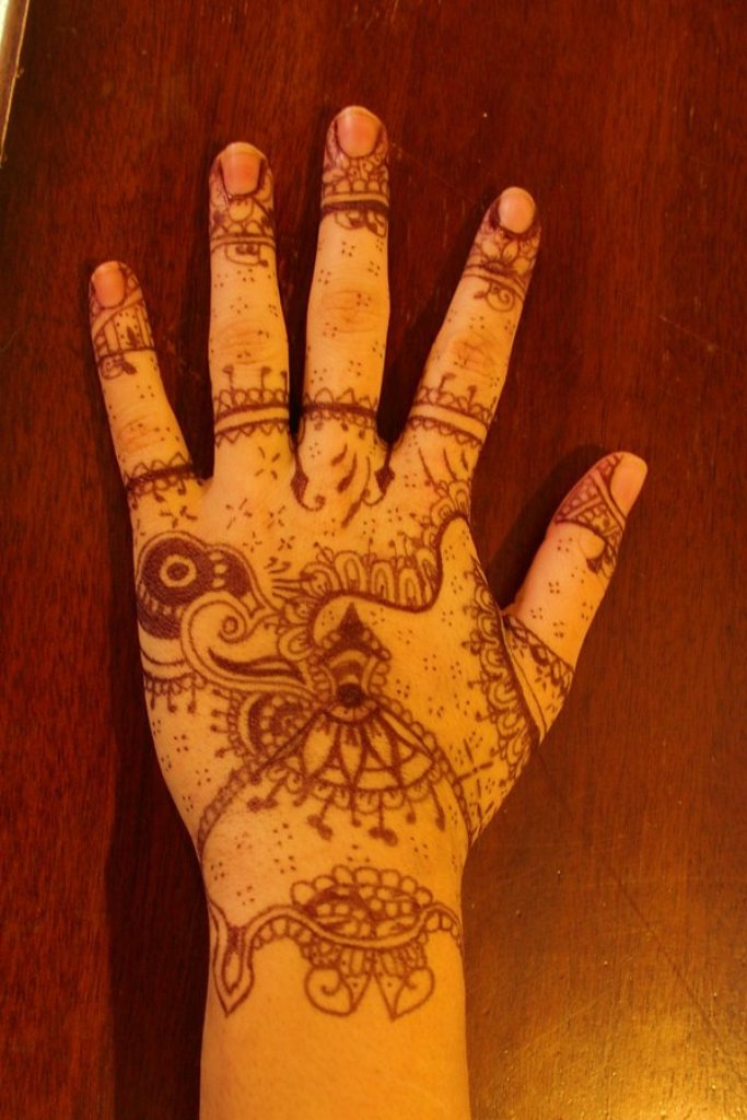 front henna mehndi
