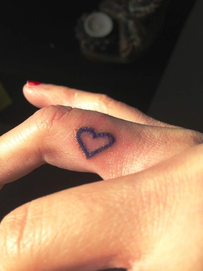 small finger tattoos for womens