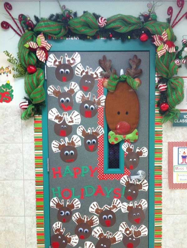 christmas-reindeer-classroom-door-decorating-ideas