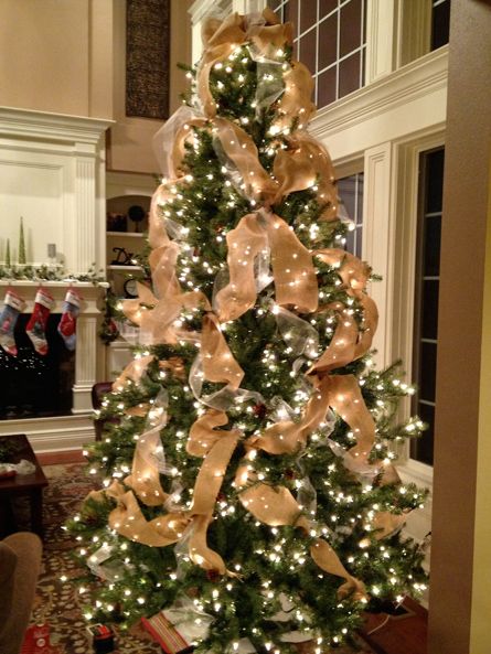 christmas-tree-ideas-with-burlap-images